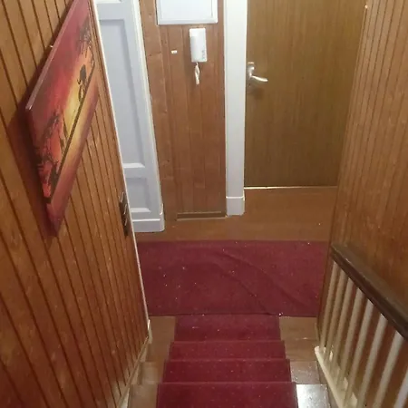 Bed and Breakfast Blueten Near Muelheim Hbf *